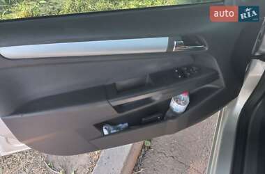 Универсал Opel Astra 2009 в 