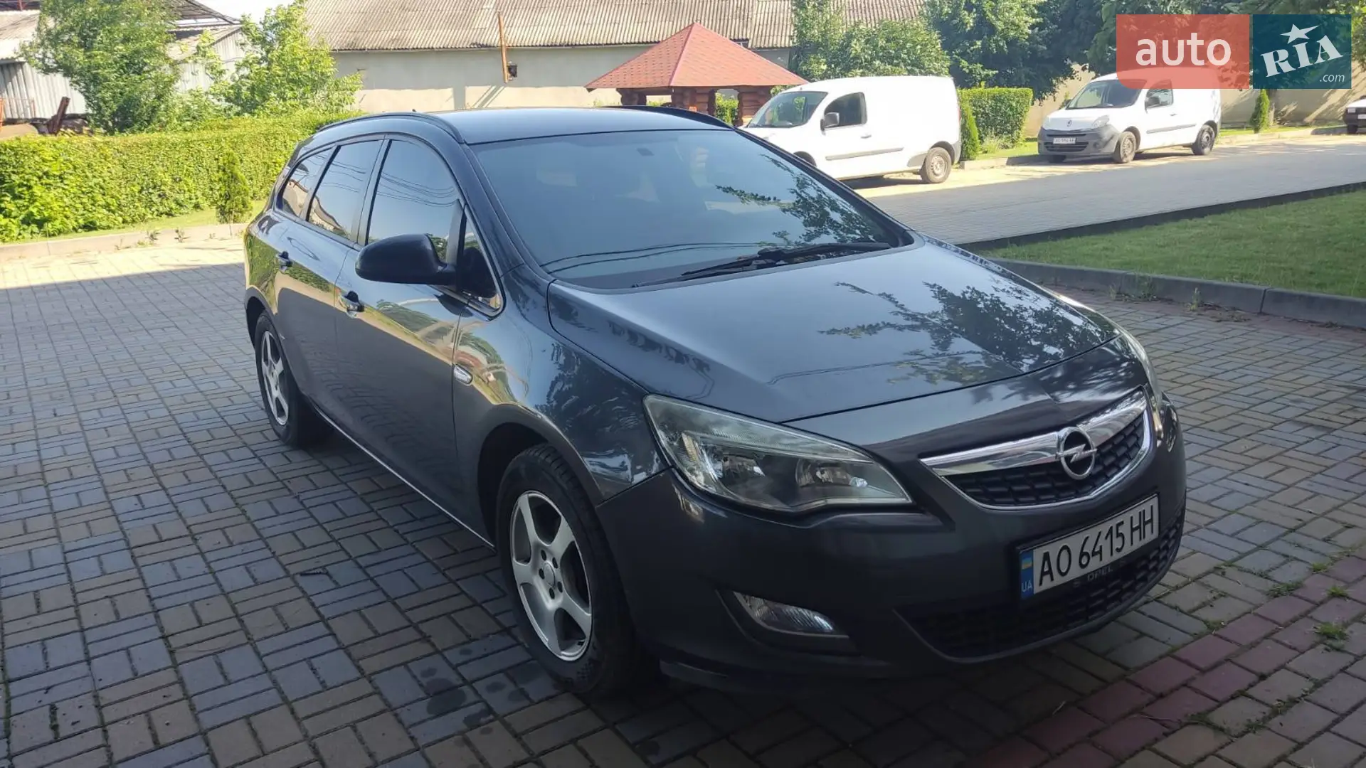 2012 Opel Astra - фото 1