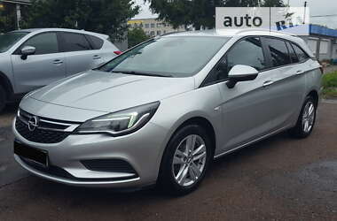 Универсал Opel Astra 2019 в Киеве
