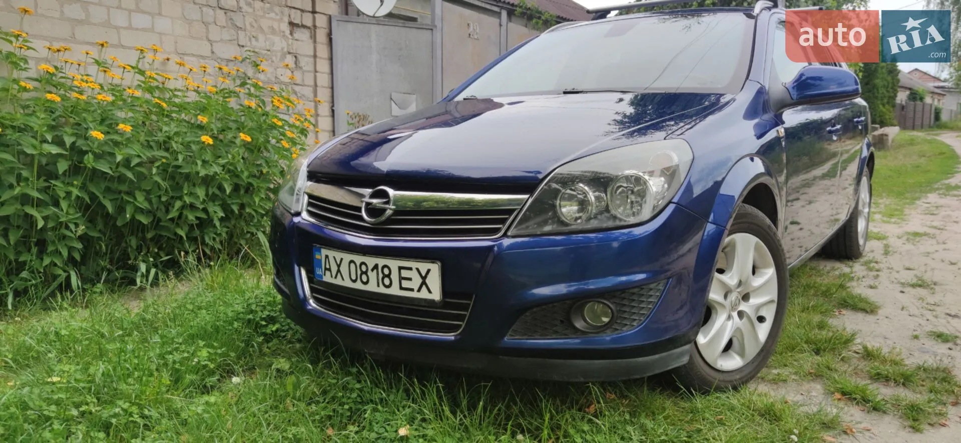 2010 Opel Astra - мініатюра 2