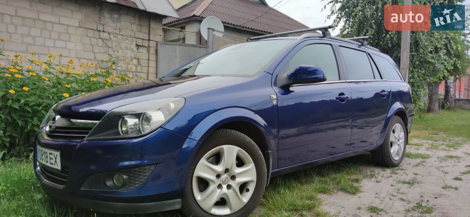 2010 Opel Astra - мініатюра 7