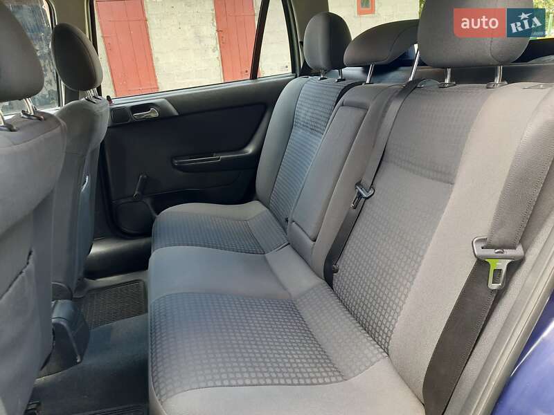 Универсал Opel Astra 2004 в Локачах фото 12 Универсал Opel Astra 2004 в Локачах