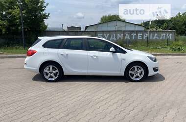 Универсал Opel Astra 2012 в 