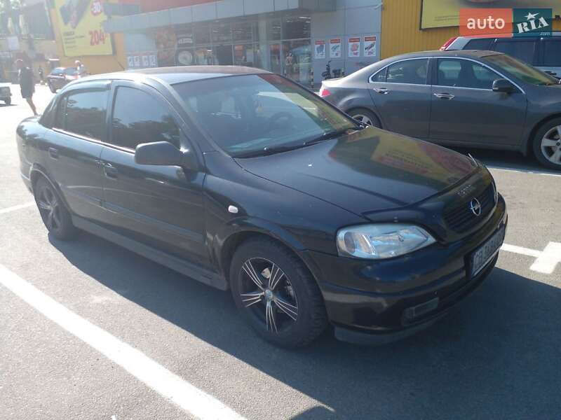 Opel Astra 2007