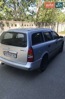 Универсал Opel Astra 2004 в 