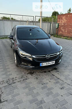 Универсал Opel Astra 2017 в Лубнах