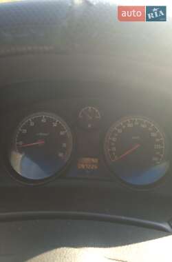 Хэтчбек Opel Astra 2007 в Коростене