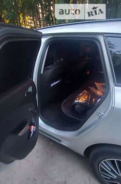 Универсал Opel Astra 2011 в 