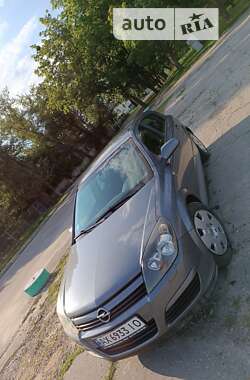 Хэтчбек Opel Astra 2004 в Харькове