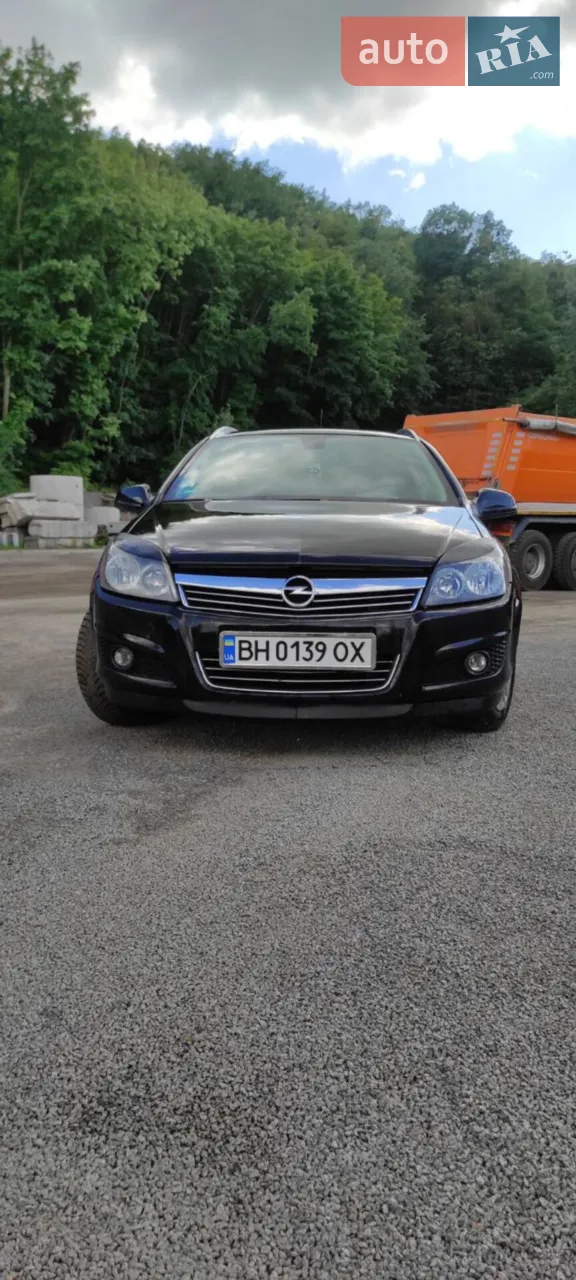 2010 Opel Astra - мініатюра 26