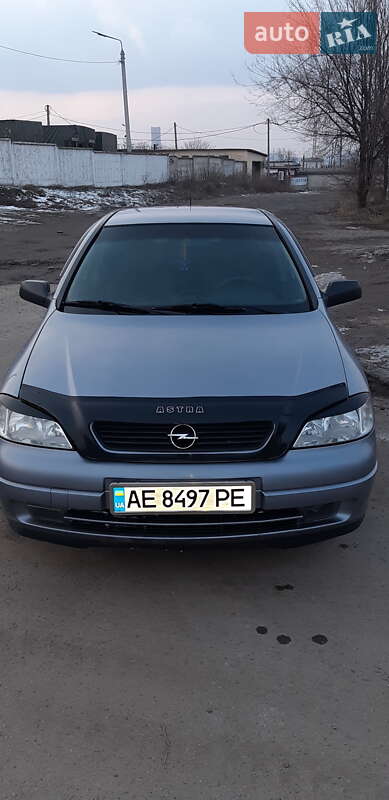 Седан Opel Astra 2007 в Кривому Розі