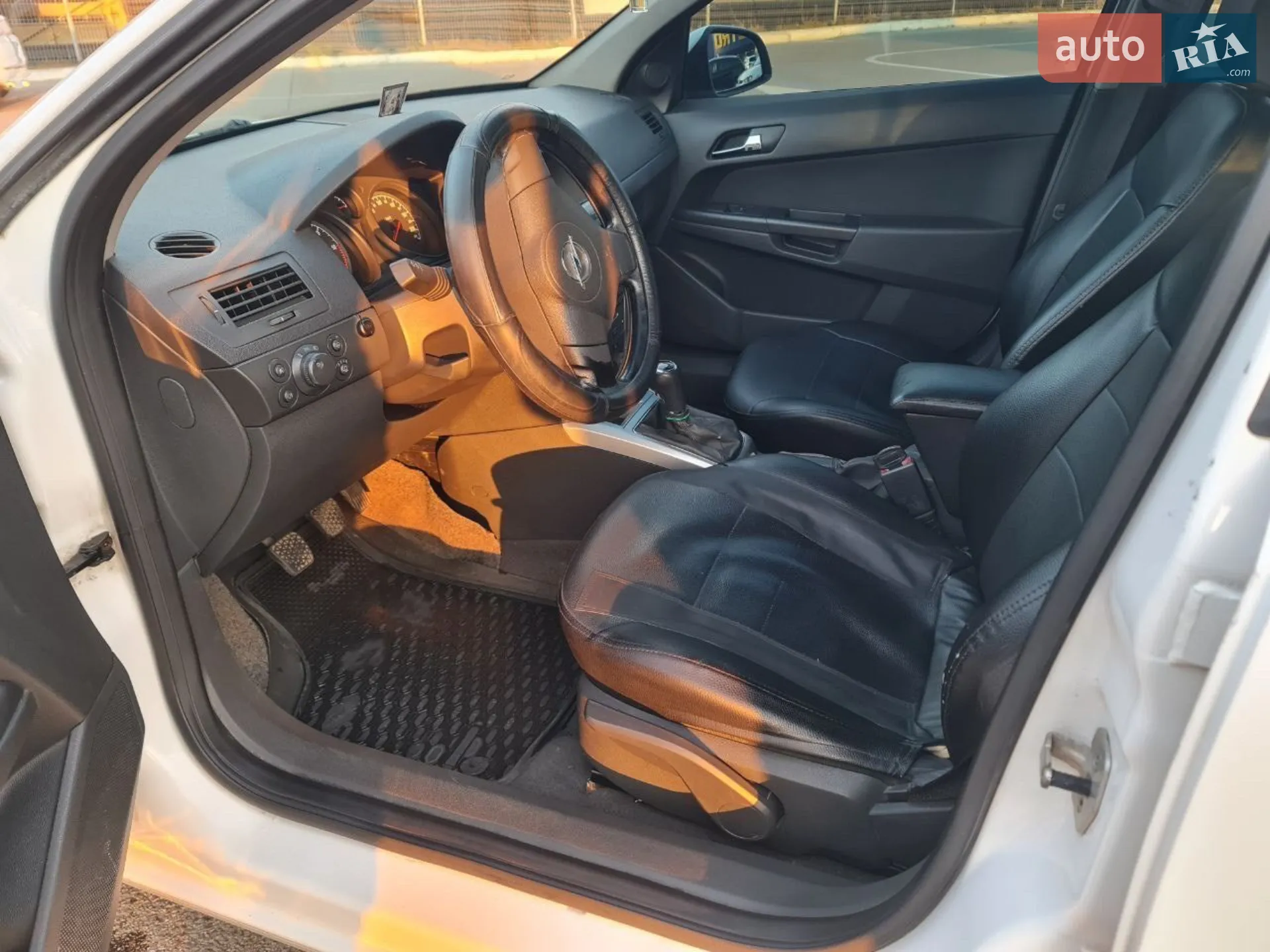 2012 Opel Astra - мініатюра 5