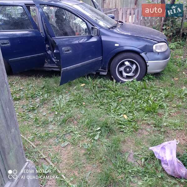 Универсал Opel Astra 2001 в Бородянке