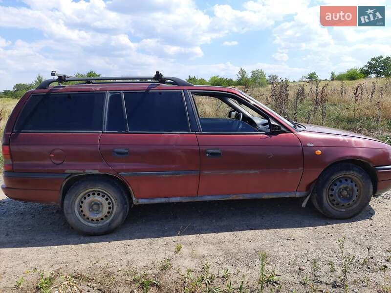 Универсал Opel Astra 1998 в Николаеве фото 3 Универсал Opel Astra 1998 в Николаеве