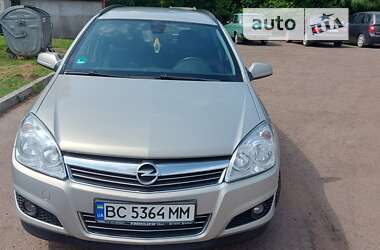 Универсал Opel Astra 2009 в Львове