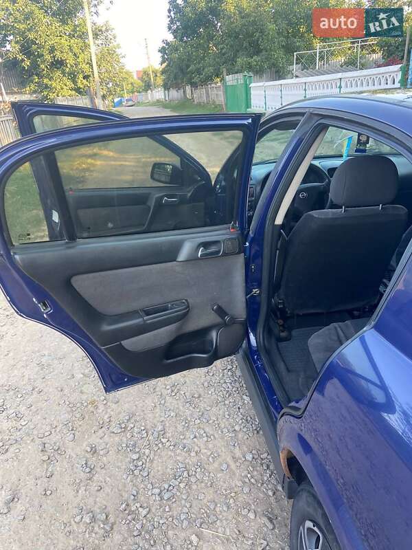 Хэтчбек Opel Astra 2004 в Бершади