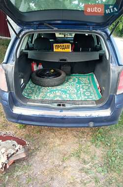 Универсал Opel Astra 2004 в 