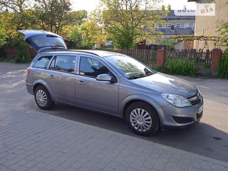 Opel Astra 2009