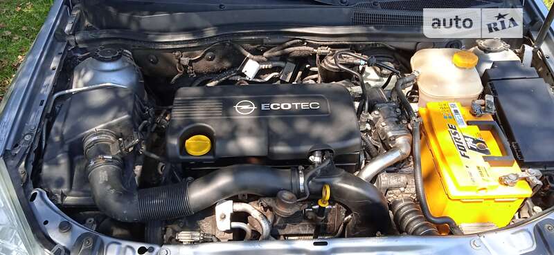 Універсал Opel Astra 2009 в Львові