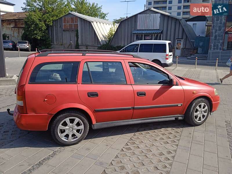 Універсал Opel Astra 1998 в Житомирі