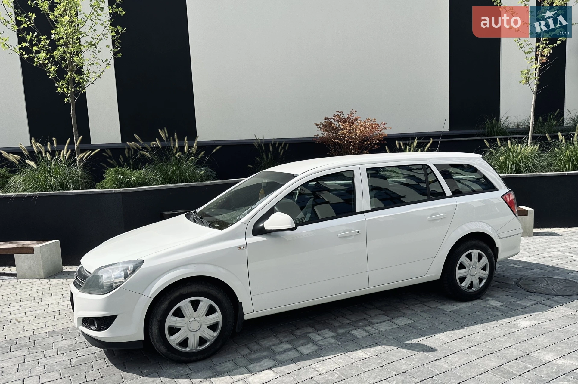 2011 Opel Astra - мініатюра 3