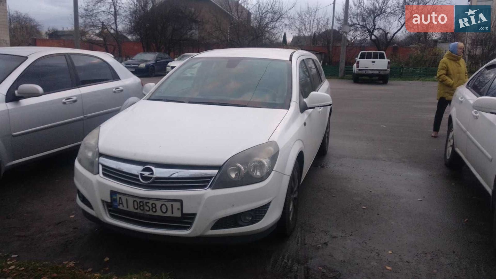 2010 Opel Astra - фото 1