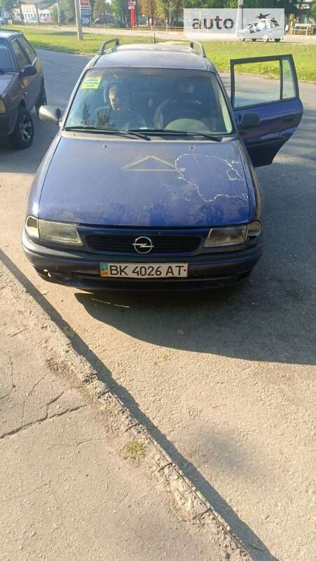 Универсал Opel Astra 1997 в Вольнянске