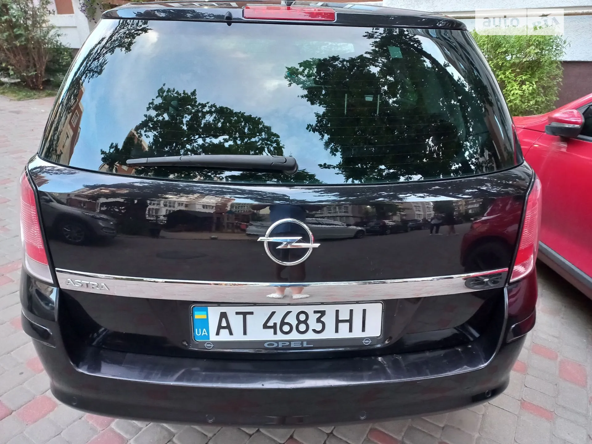 2010 Opel Astra - мініатюра 2