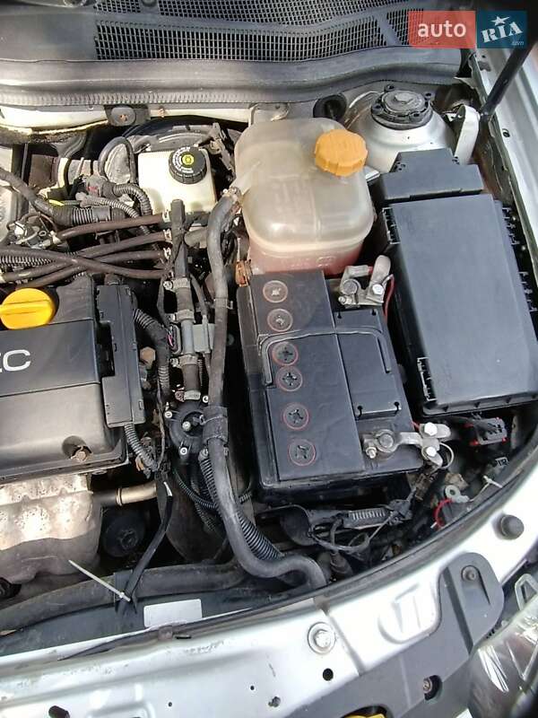 Хэтчбек Opel Astra 2008 в Покровске фото 14 Хэтчбек Opel Astra 2008 в Покровске