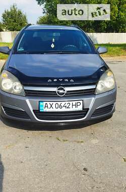 Універсал Opel Astra 2005 в Харкові