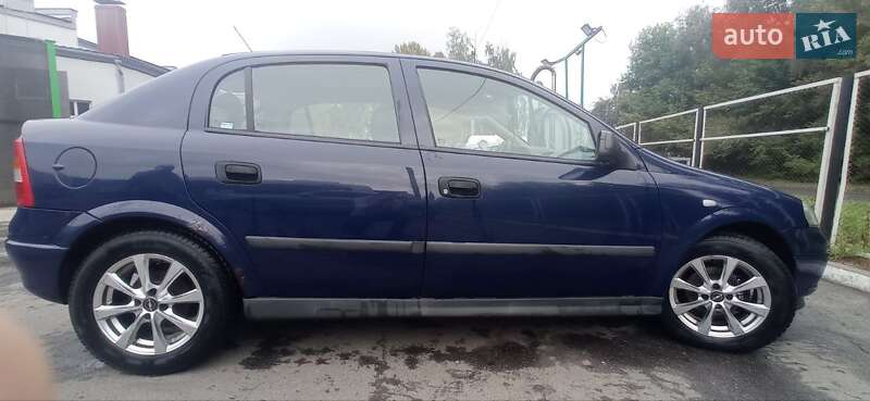 Седан Opel Astra 2005 в Сумах фото 2 Седан Opel Astra 2005 в Сумах