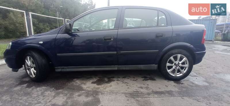Седан Opel Astra 2005 в Сумах фото 4 Седан Opel Astra 2005 в Сумах