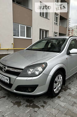 Универсал Opel Astra 2005 в Хмельницком