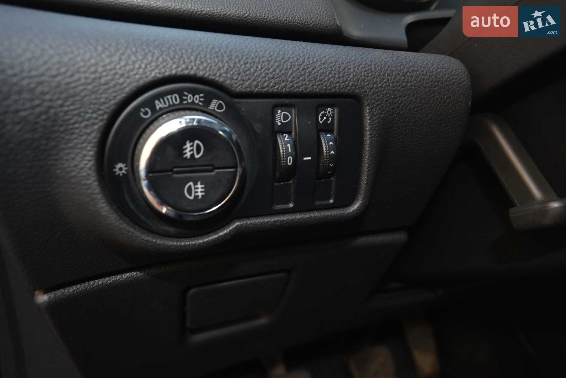 2012 Opel Astra - мініатюра 40