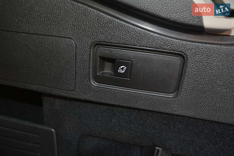 Универсал Opel Astra 2012 в Новоднестровске