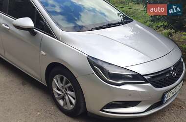 Универсал Opel Astra 2018 в 