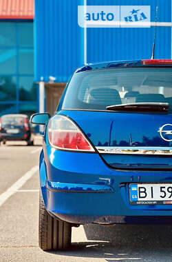 Хэтчбек Opel Astra 2008 в Кременчуге