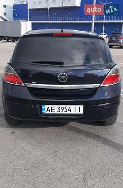 Хэтчбек Opel Astra 2009 в Днепре