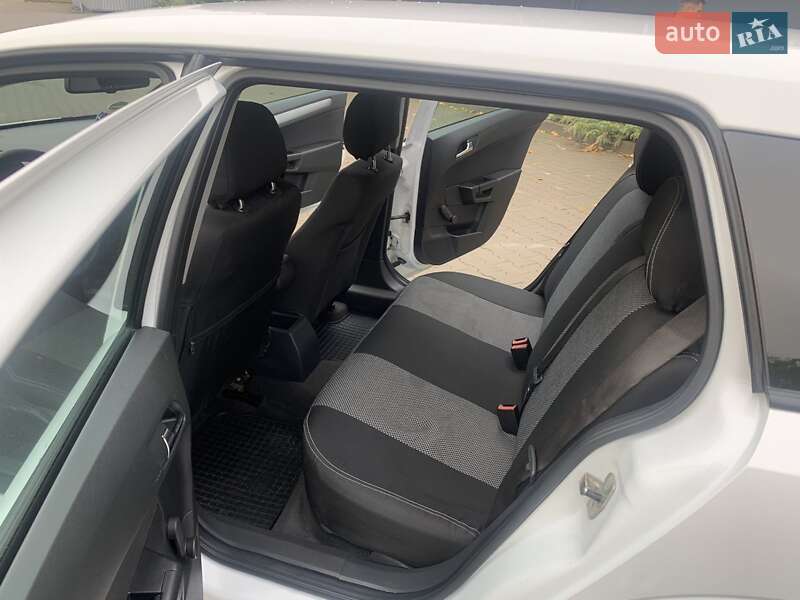 Универсал Opel Astra 2009 в Белой Церкви фото 15 Универсал Opel Astra 2009 в Белой Церкви