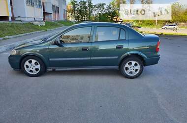Седан Opel Astra 2001 в Харькове