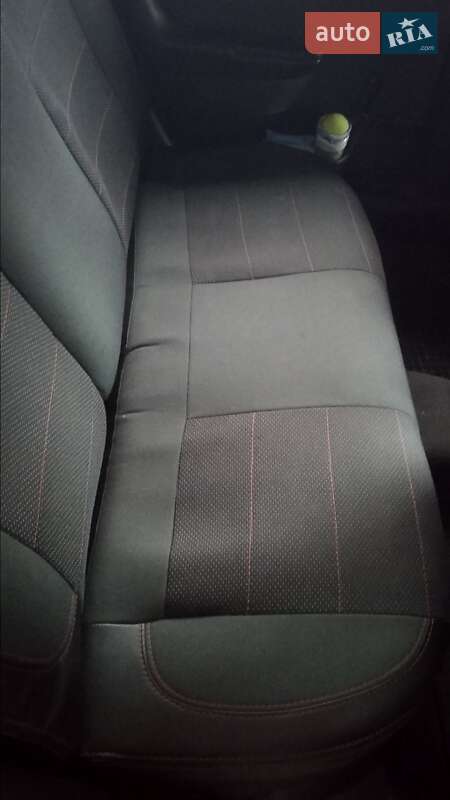 Седан Opel Astra 2006 в Долине