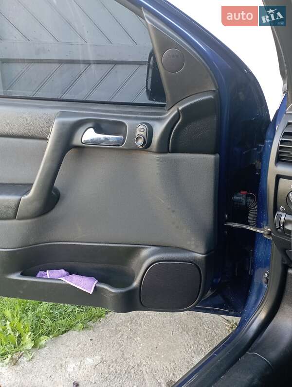 Универсал Opel Astra 2004 в Заболотове