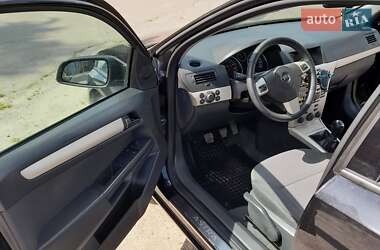 Универсал Opel Astra 2008 в 