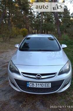 Універсал Opel Astra 2013 в Прилуках