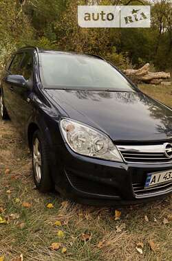 Универсал Opel Astra 2008 в Кропивницком