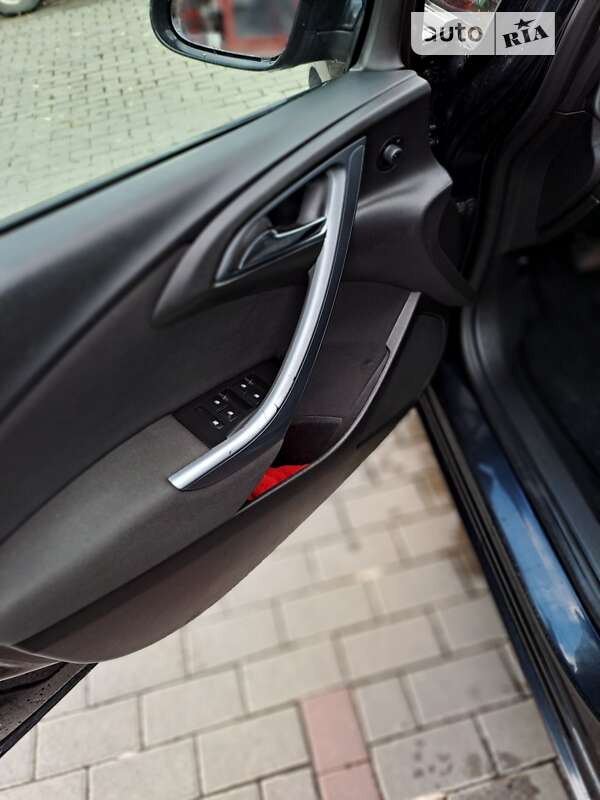 Универсал Opel Astra 2014 в Радивилове
