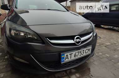 Універсал Opel Astra 2013 в Долині