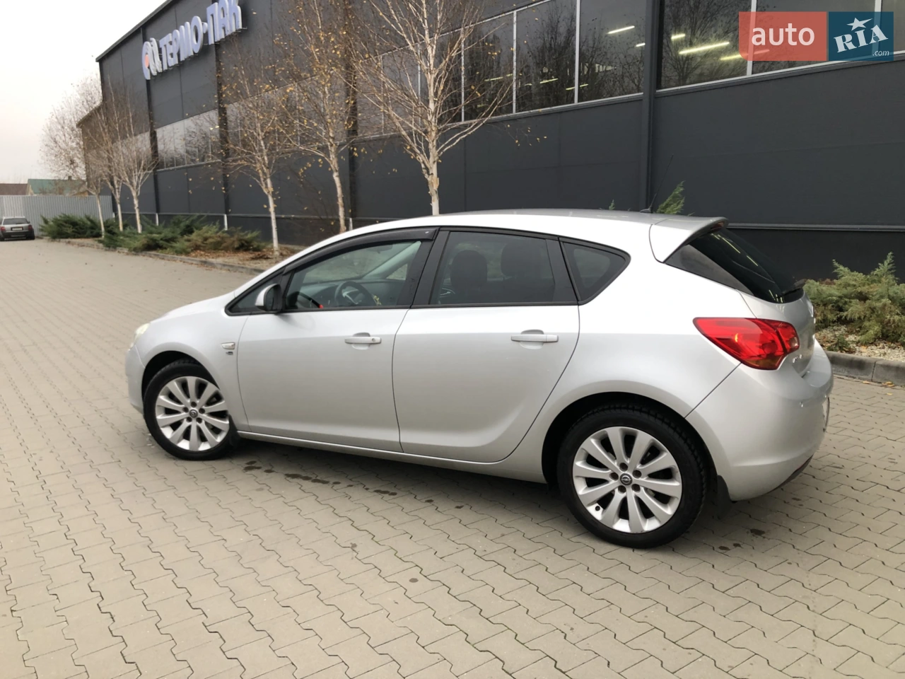 2011 Opel Astra - мініатюра 33