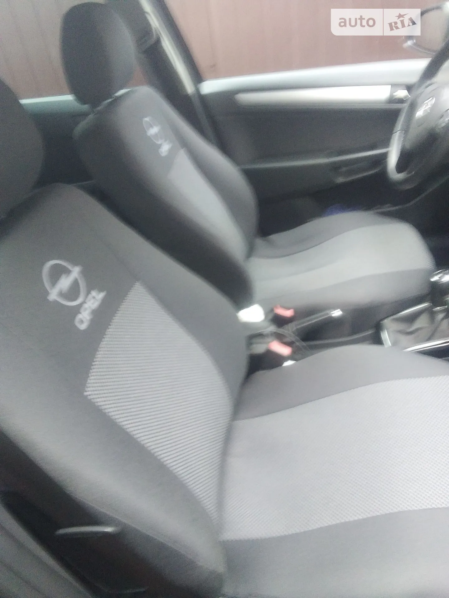 2010 Opel Astra - мініатюра 7