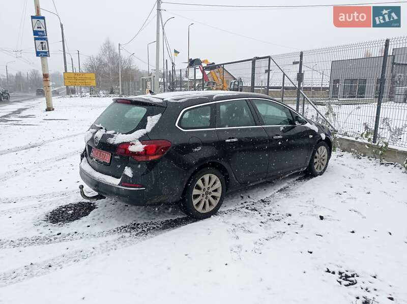 Универсал Opel Astra 2013 в Луцке фото 3 Универсал Opel Astra 2013 в Луцке